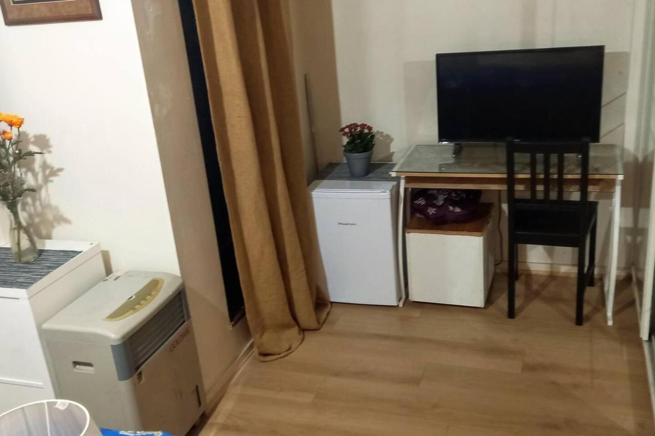 Lovely 2-bed In Battersea * Londra